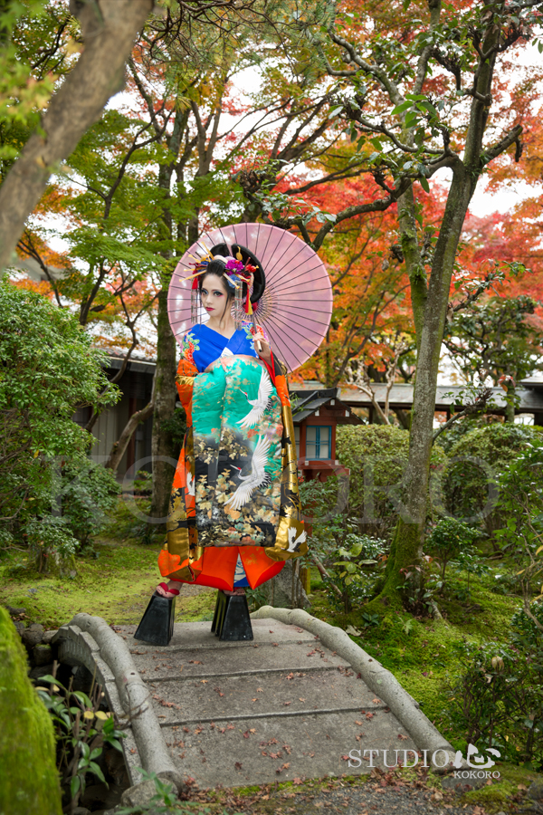 京都 花魁 体験 写真 カメラ 撮影 着物 レンタル 化粧 メイク ヘアメイク 旅行 観光