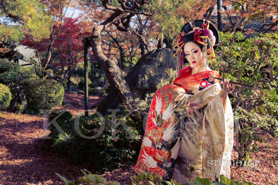 京都 花魁 体験 写真 カメラ 撮影 紅葉 旅行 観光 嵐山 化粧 ヘアメイク 