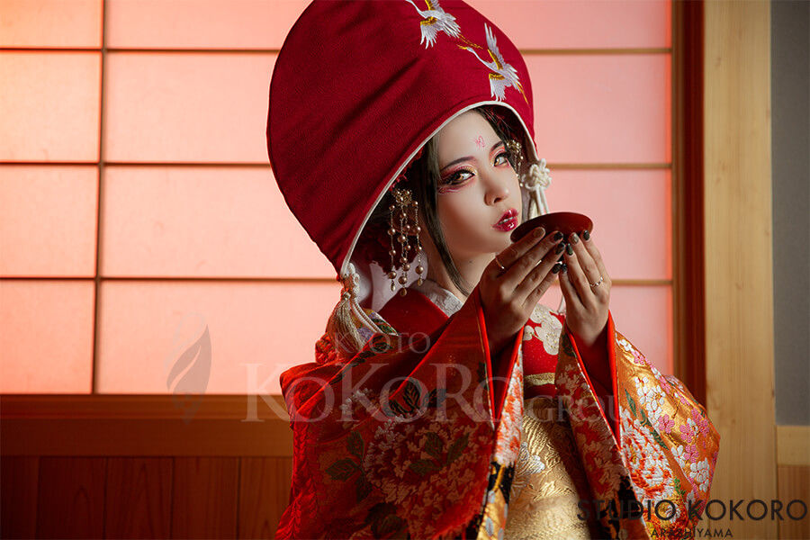 Kitsune no Yomeiri example