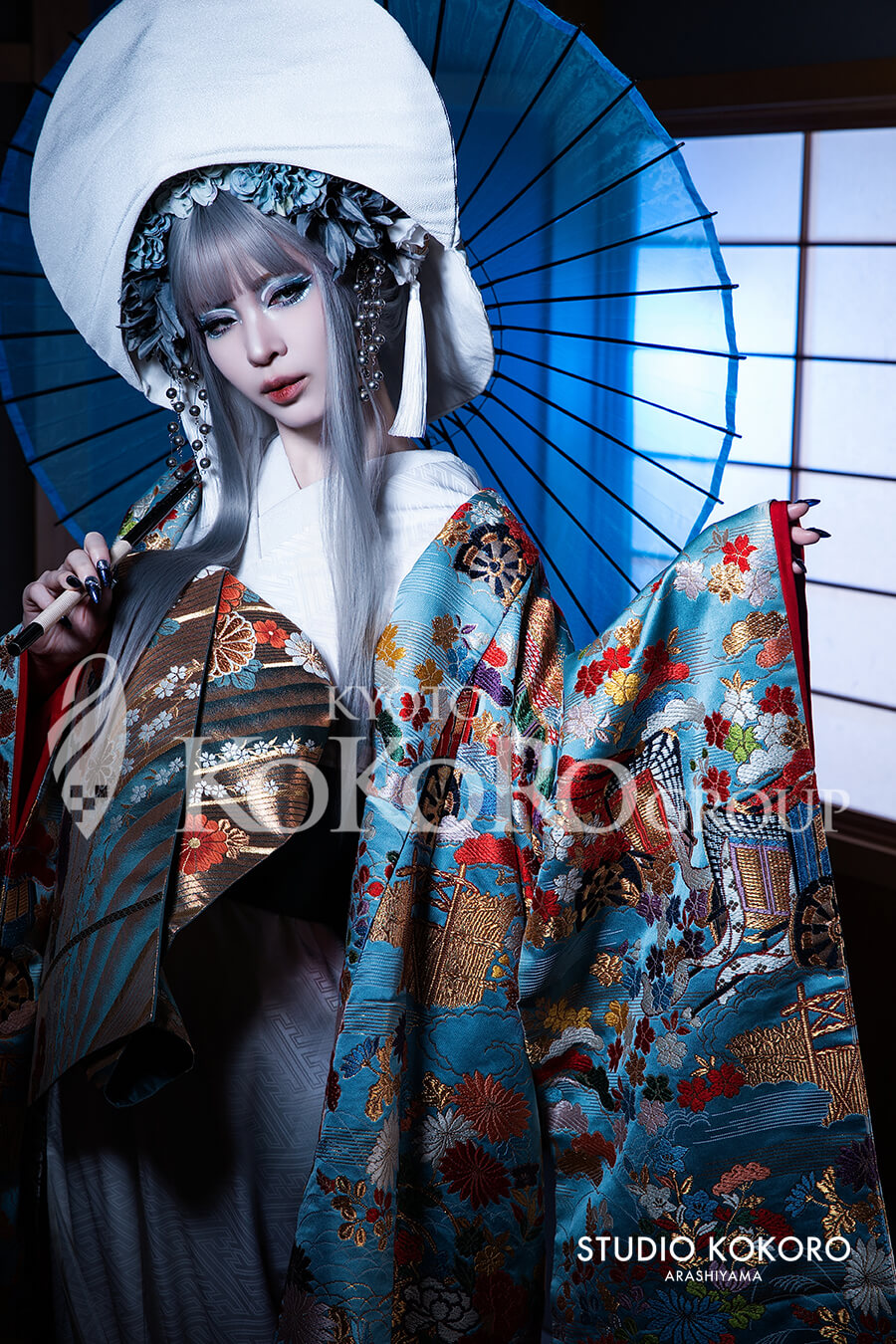 狐の嫁入り青メイク