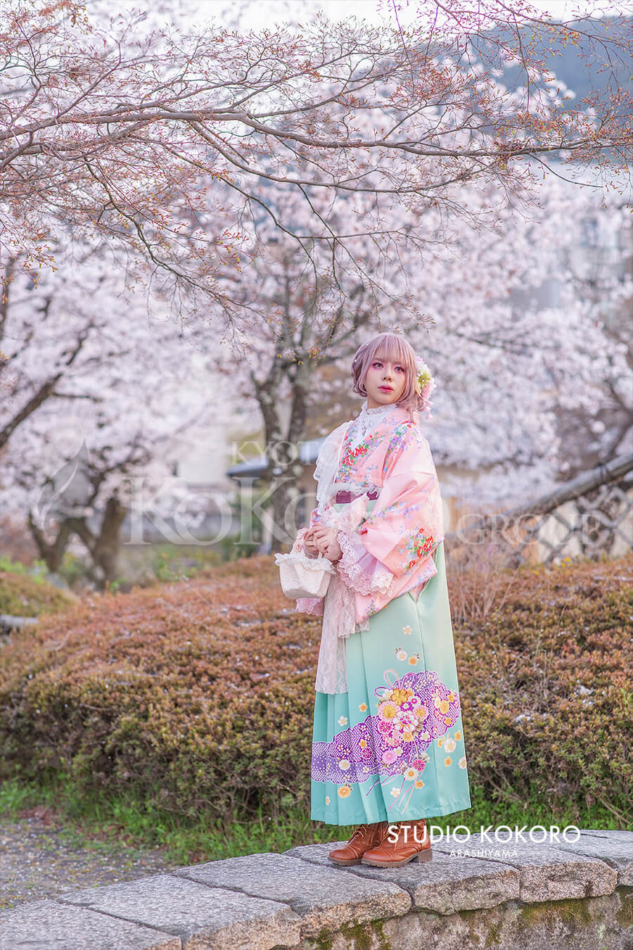 着物コーデ野外