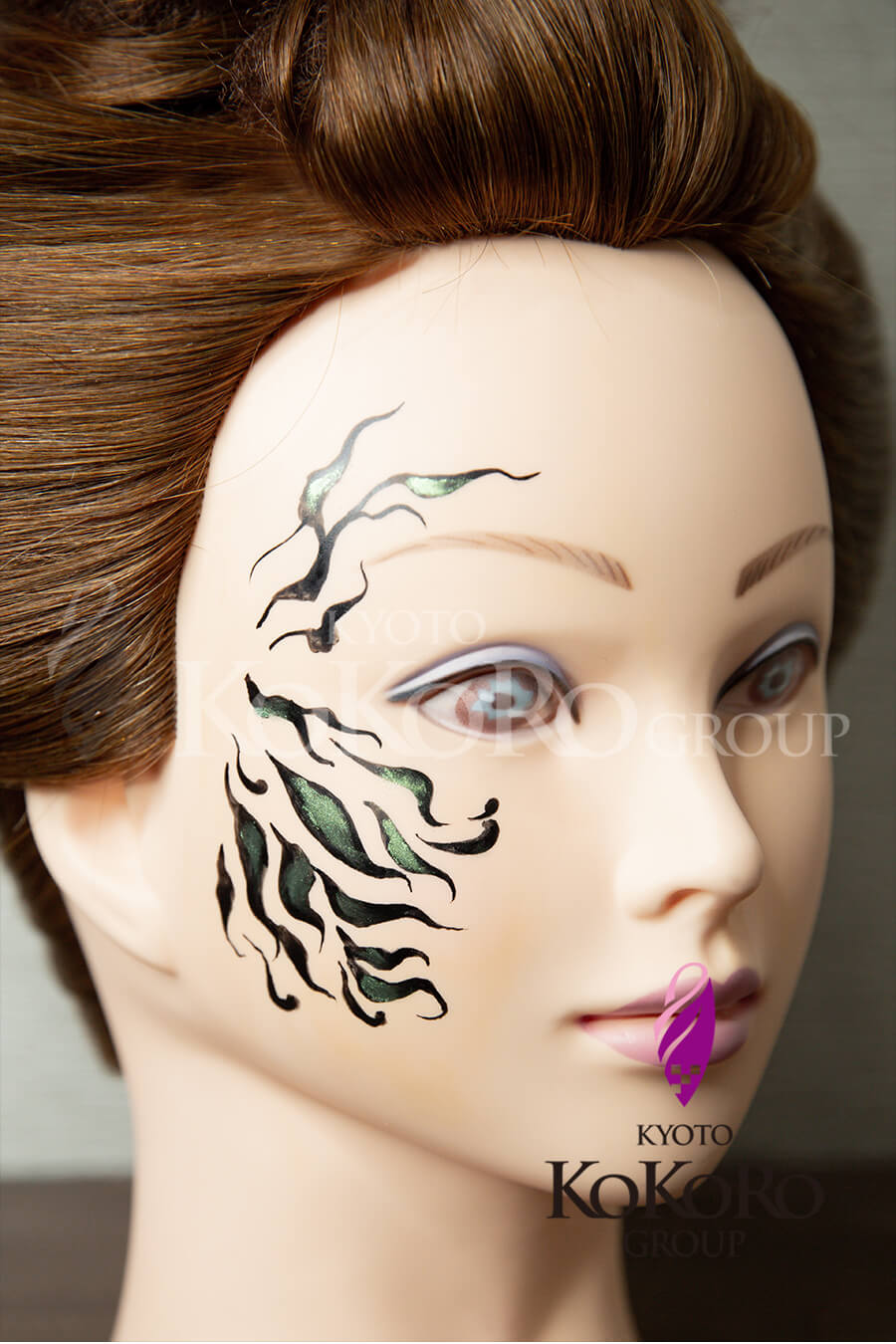 百鬼夜行フェイスペインティングの作例 / Hyakki Yagyo face painting example