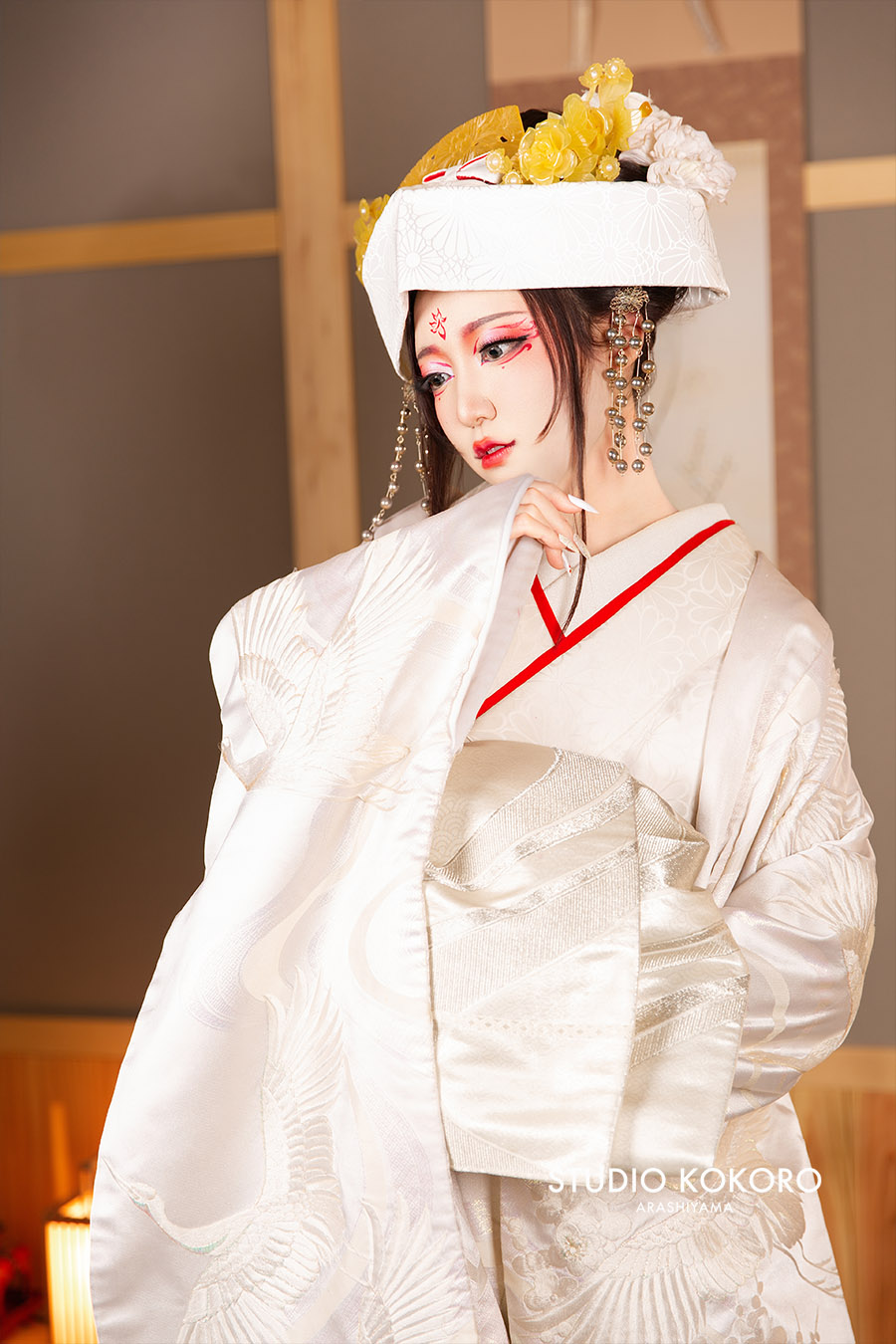 Kitsune no Yomeiri example